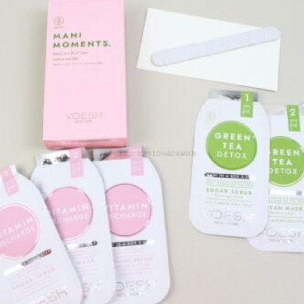 NWT - Mani Moments - Mani in a box